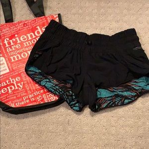 Reversible lululemon shorts size 2